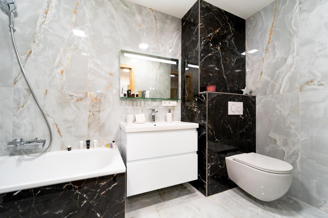 Apartman Discreet Kysucke Nove Mesto Exteriér fotografie