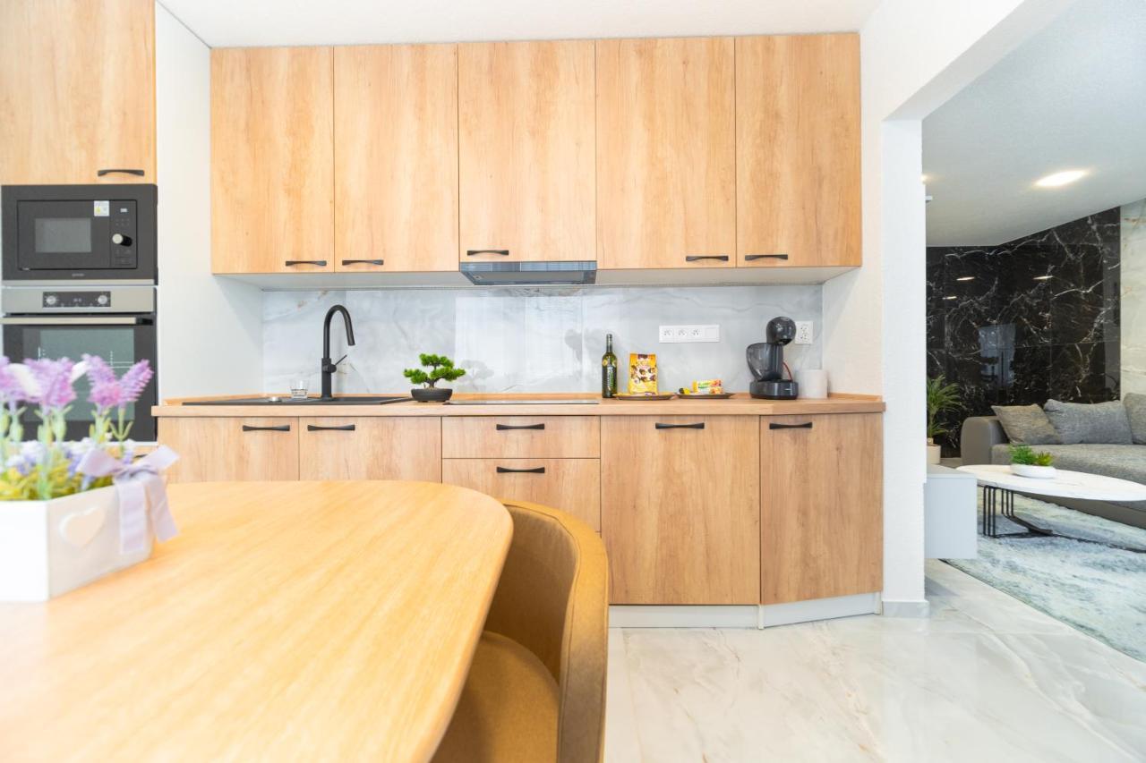 Apartman Discreet Kysucke Nove Mesto Exteriér fotografie